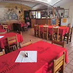 U Zeleneho Stromu 3*