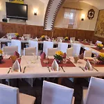 U Zeleneho Stromu Pensionat 3*