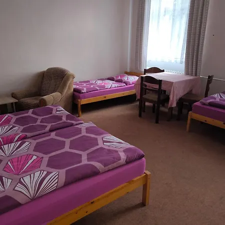 U Zeleneho Stromu 3* Telnice