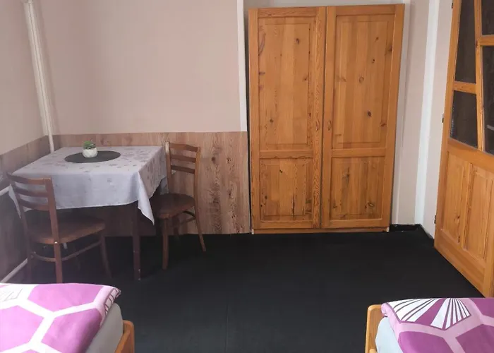 U Zeleného Stromu Pensión Telnice