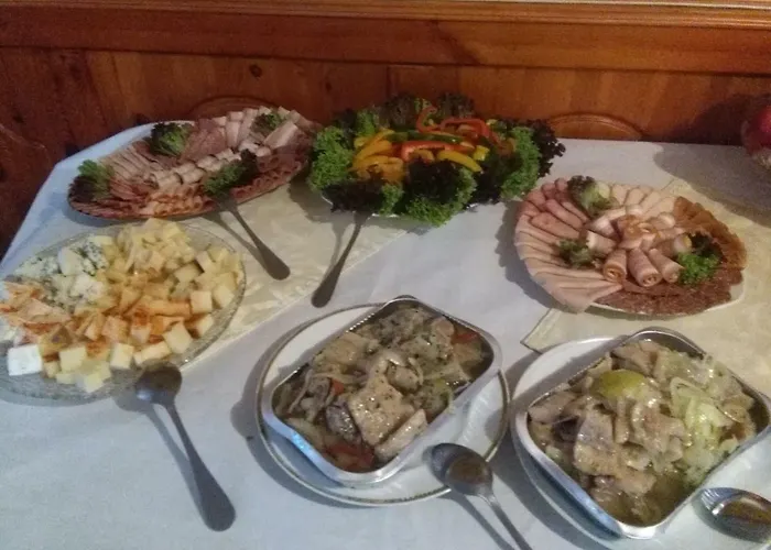 U Zeleneho Stromu 게스트하우스 Telnice